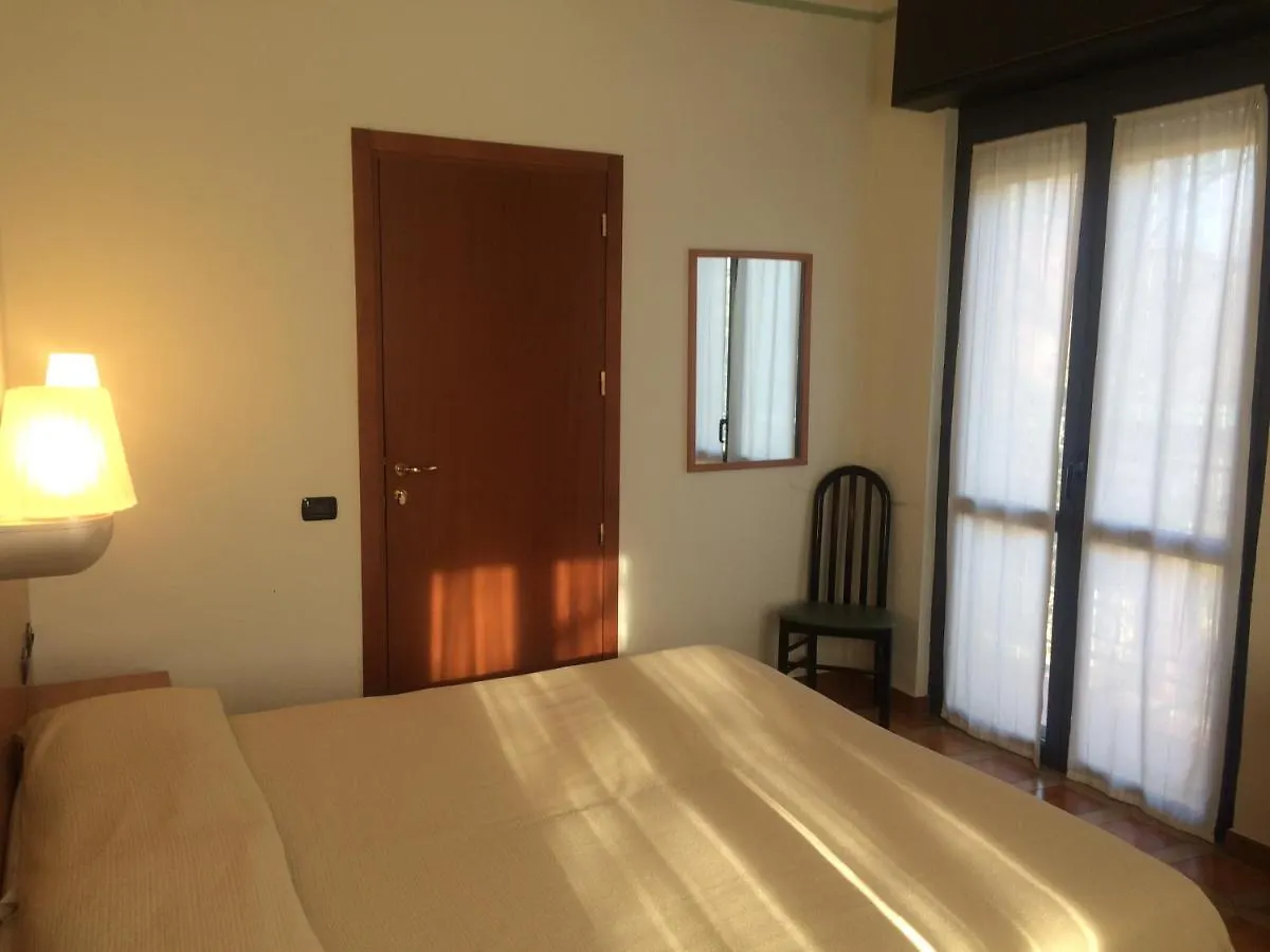 Albergo Castello Miradolo Terme Hotel