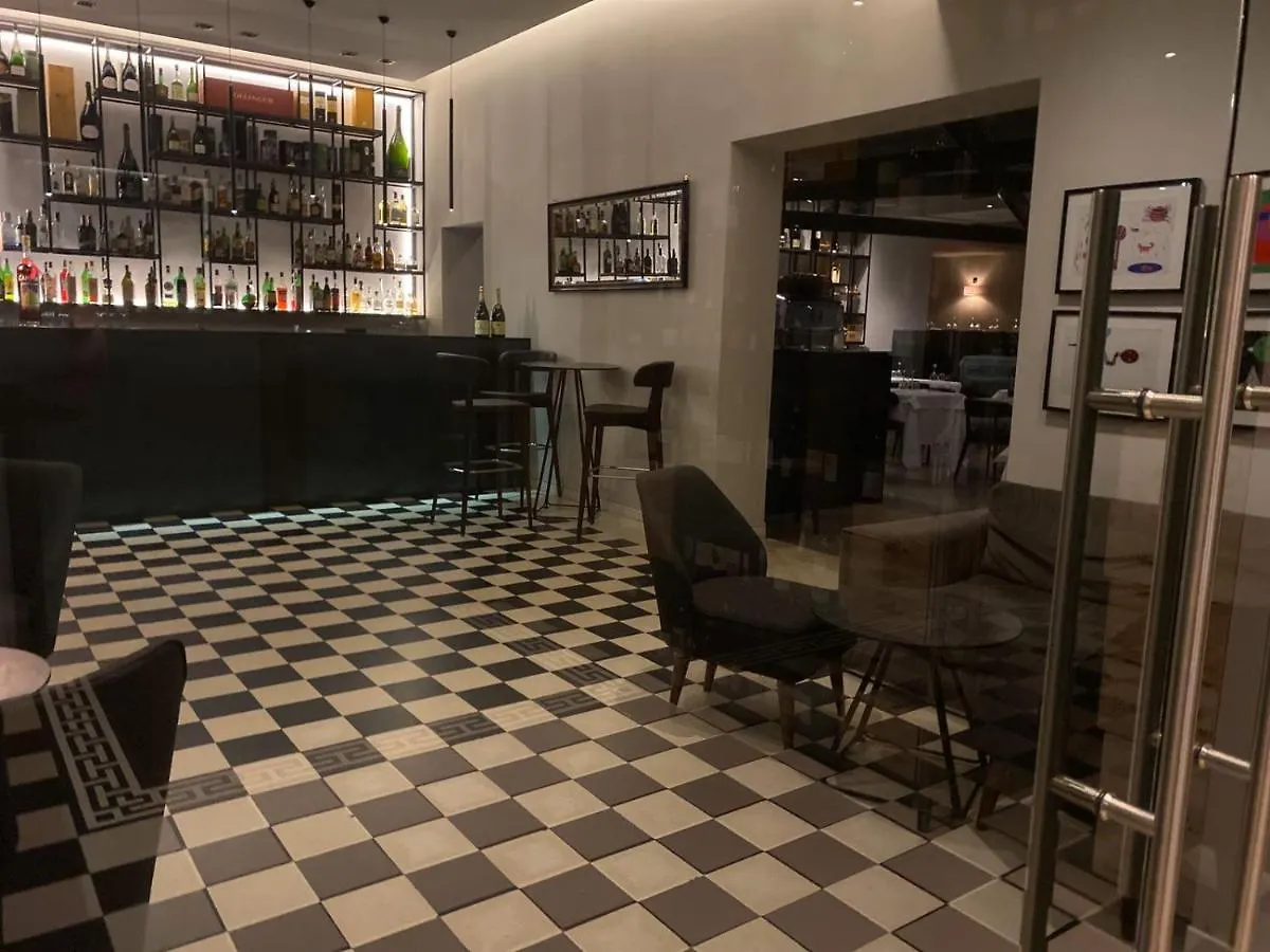 Hotel Albergo Castello Miradolo Terme